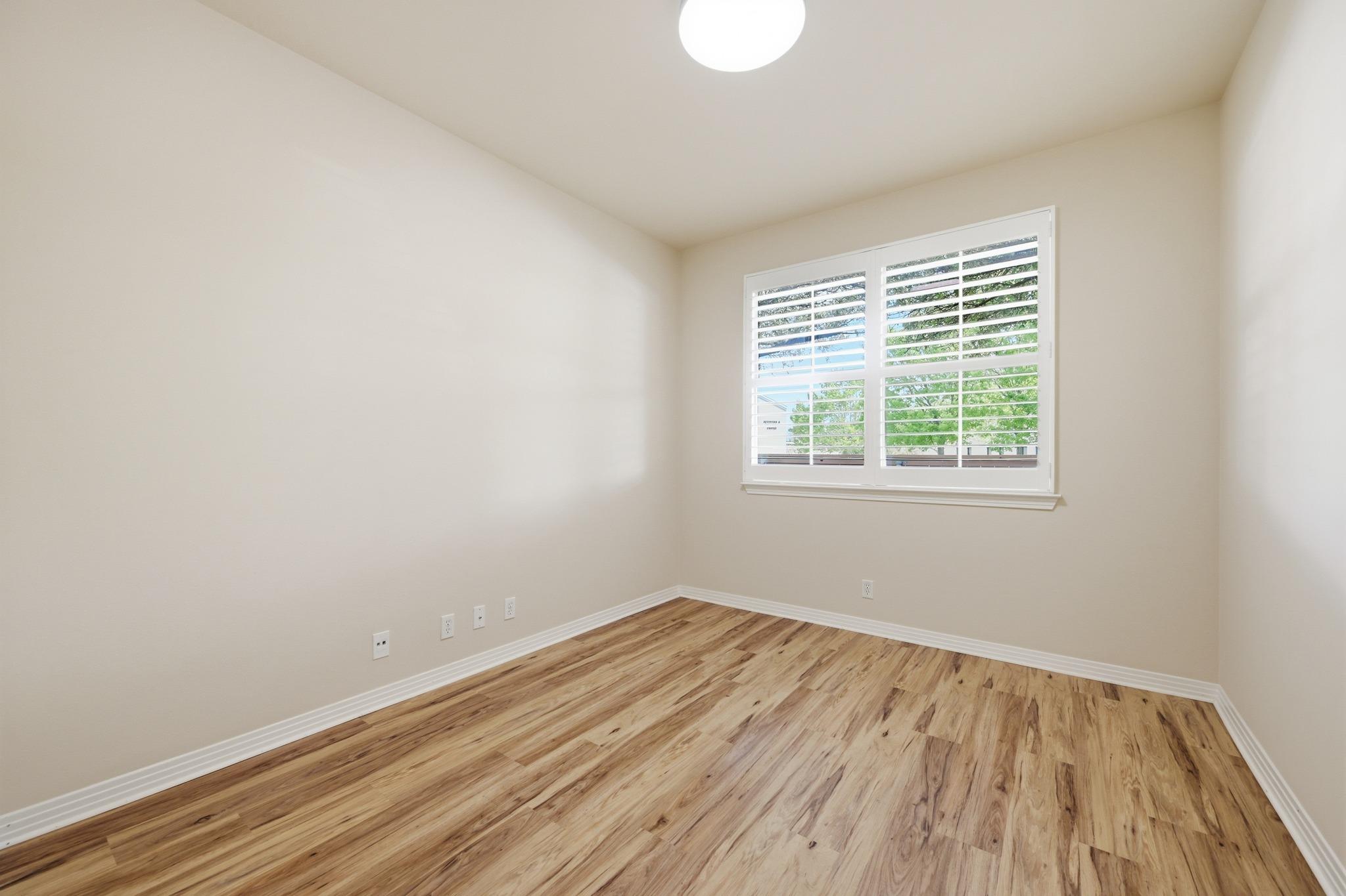 11558 Spicewood Pkwy # 15, Austin, TX 78750