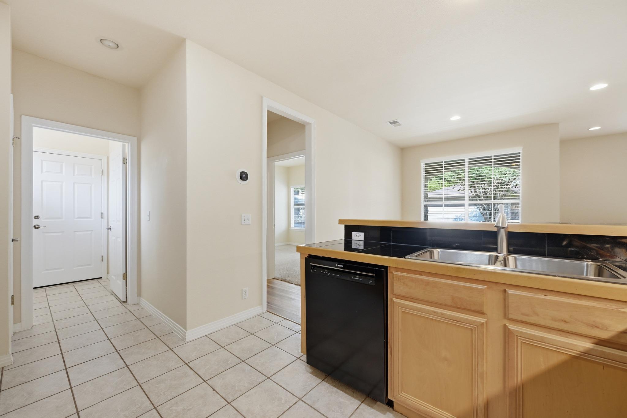 11558 Spicewood Pkwy # 15, Austin, TX 78750