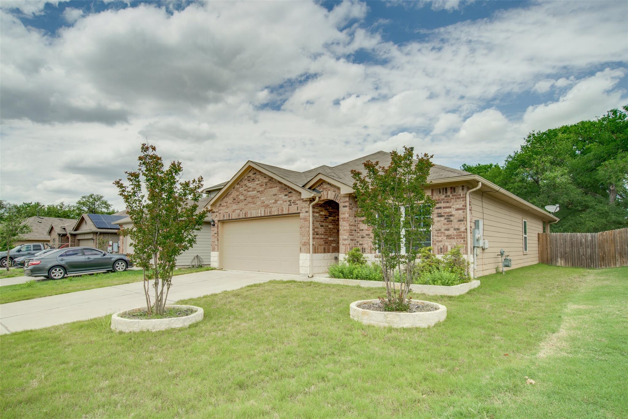 6700 Branrust Dr, Austin, TX 78744