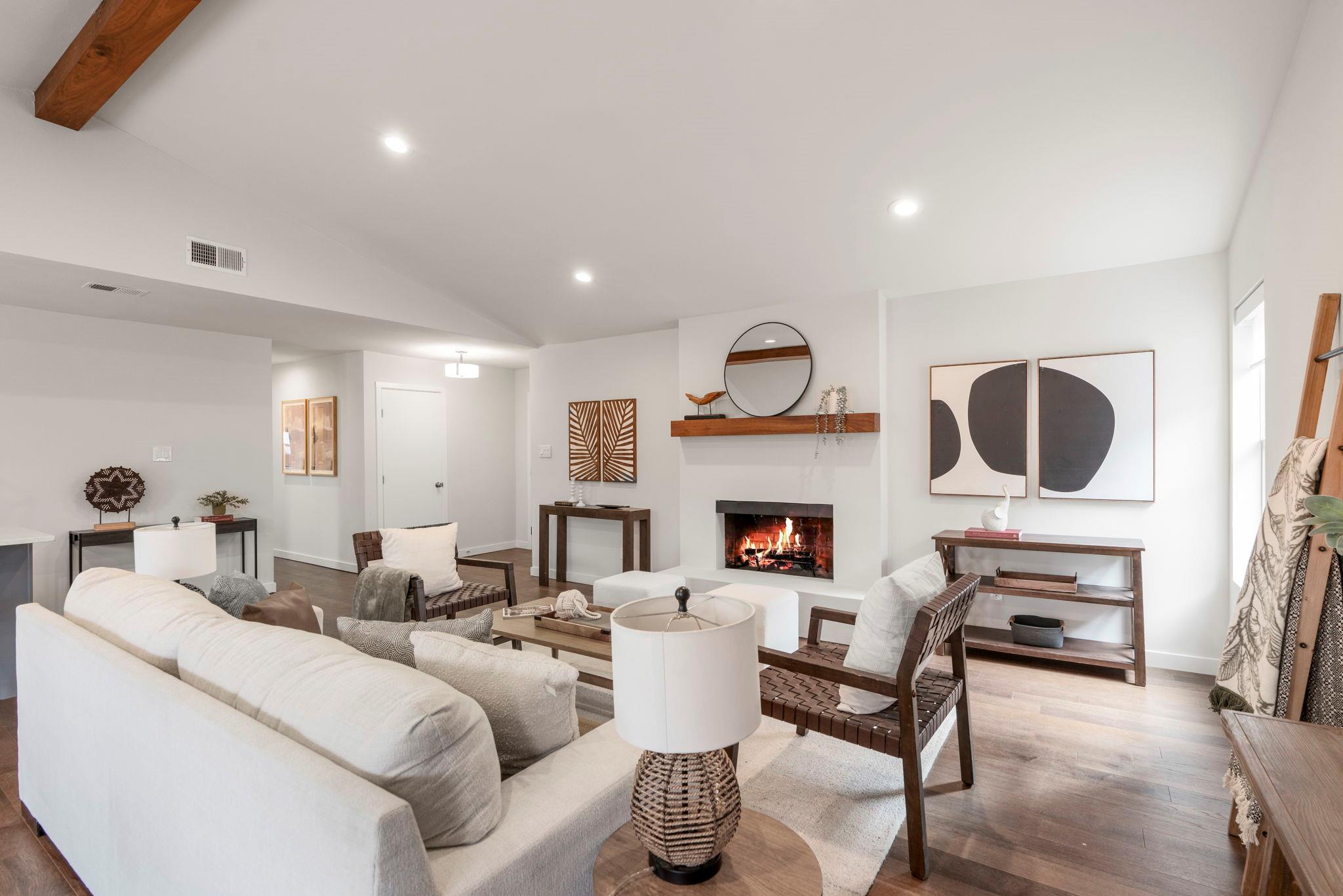 2700 Nordham Dr, Austin, TX 78745