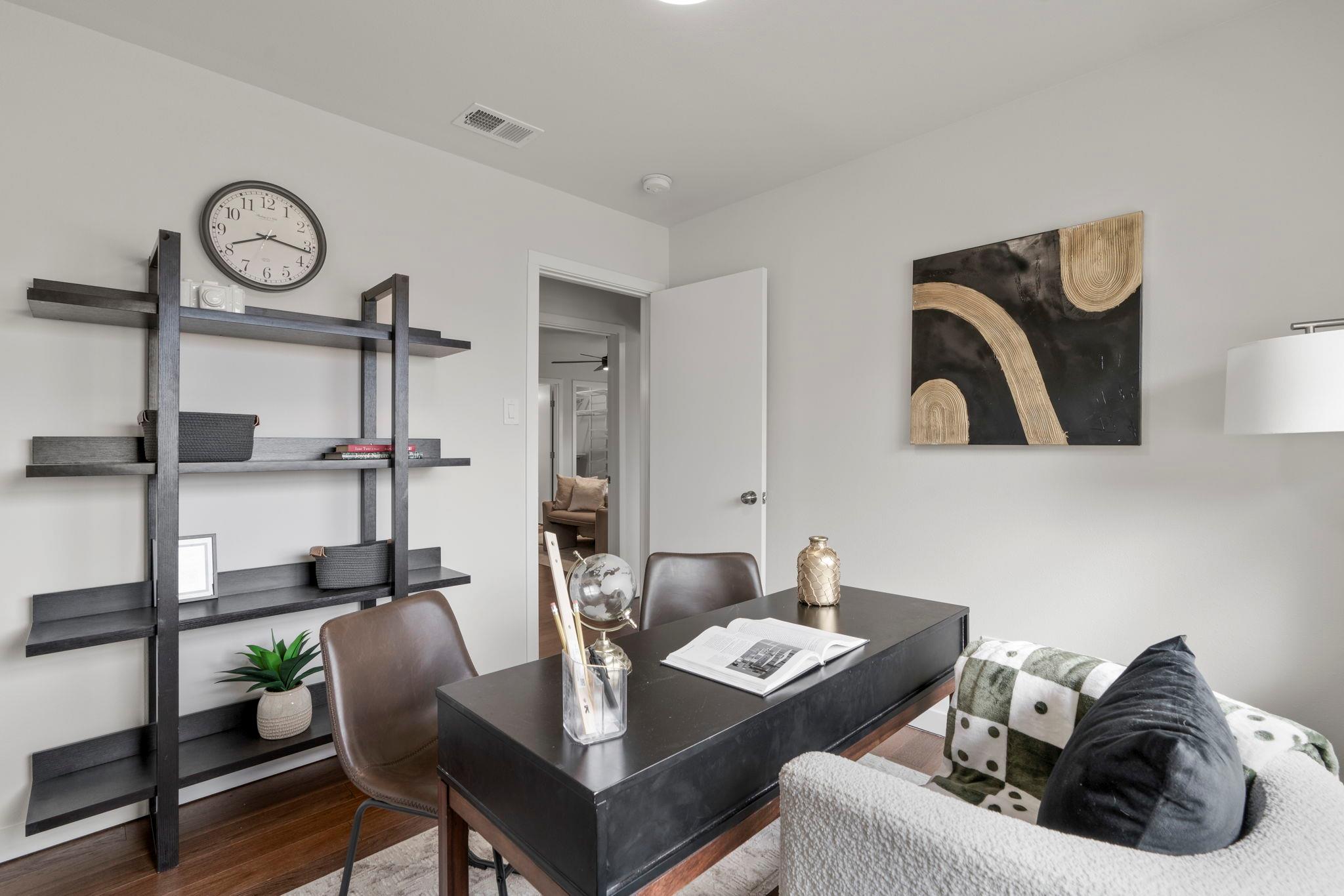 2700 Nordham Dr, Austin, TX 78745