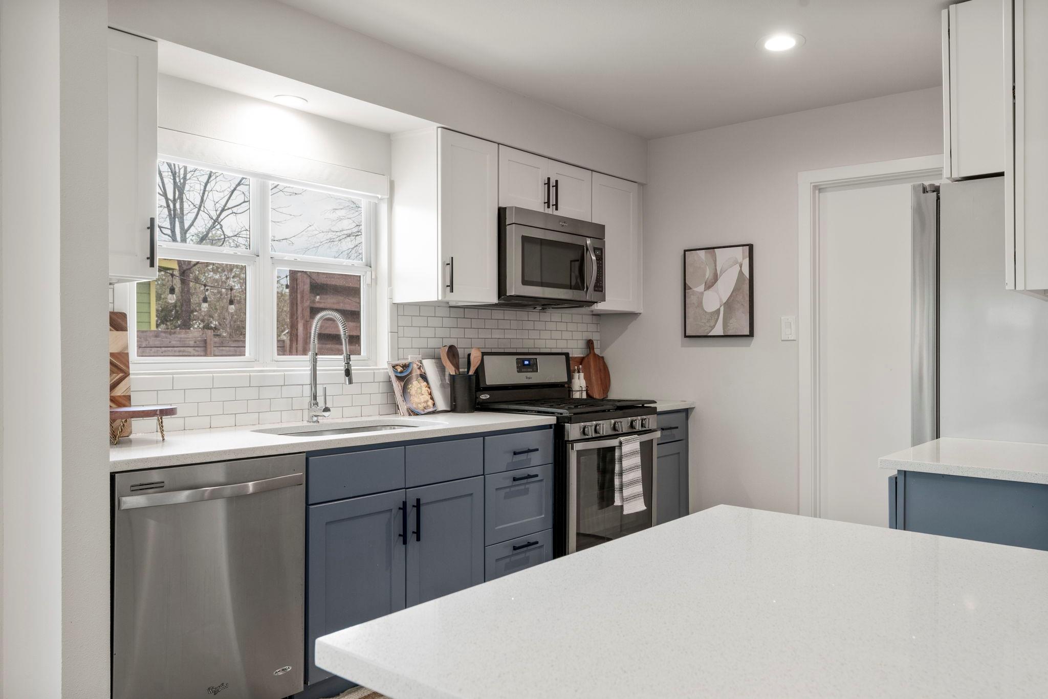 2700 Nordham Dr, Austin, TX 78745