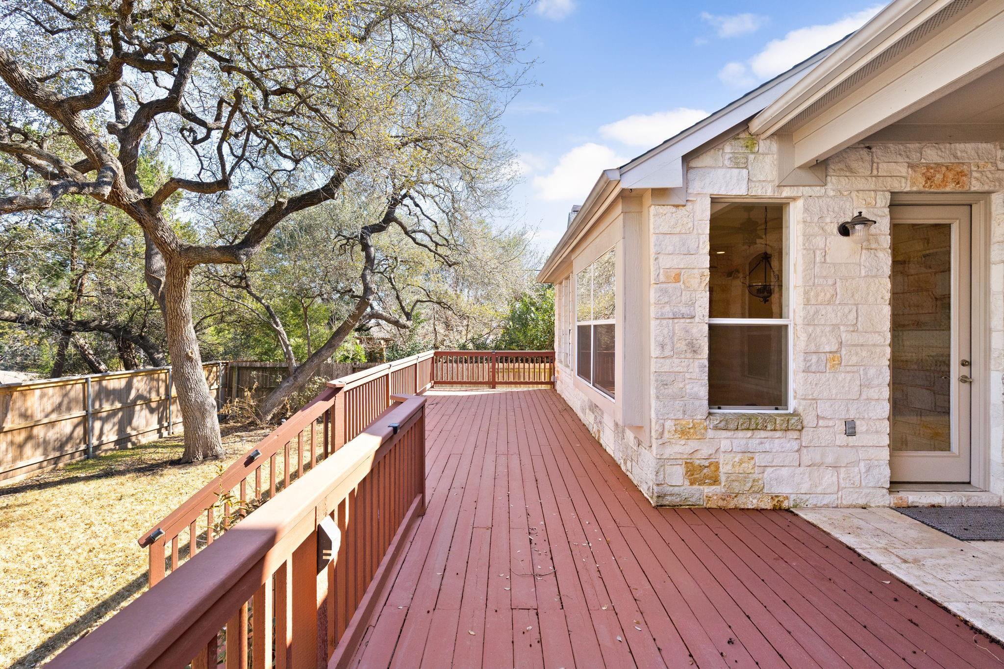 240 Bolton Dr, Austin, TX 78737