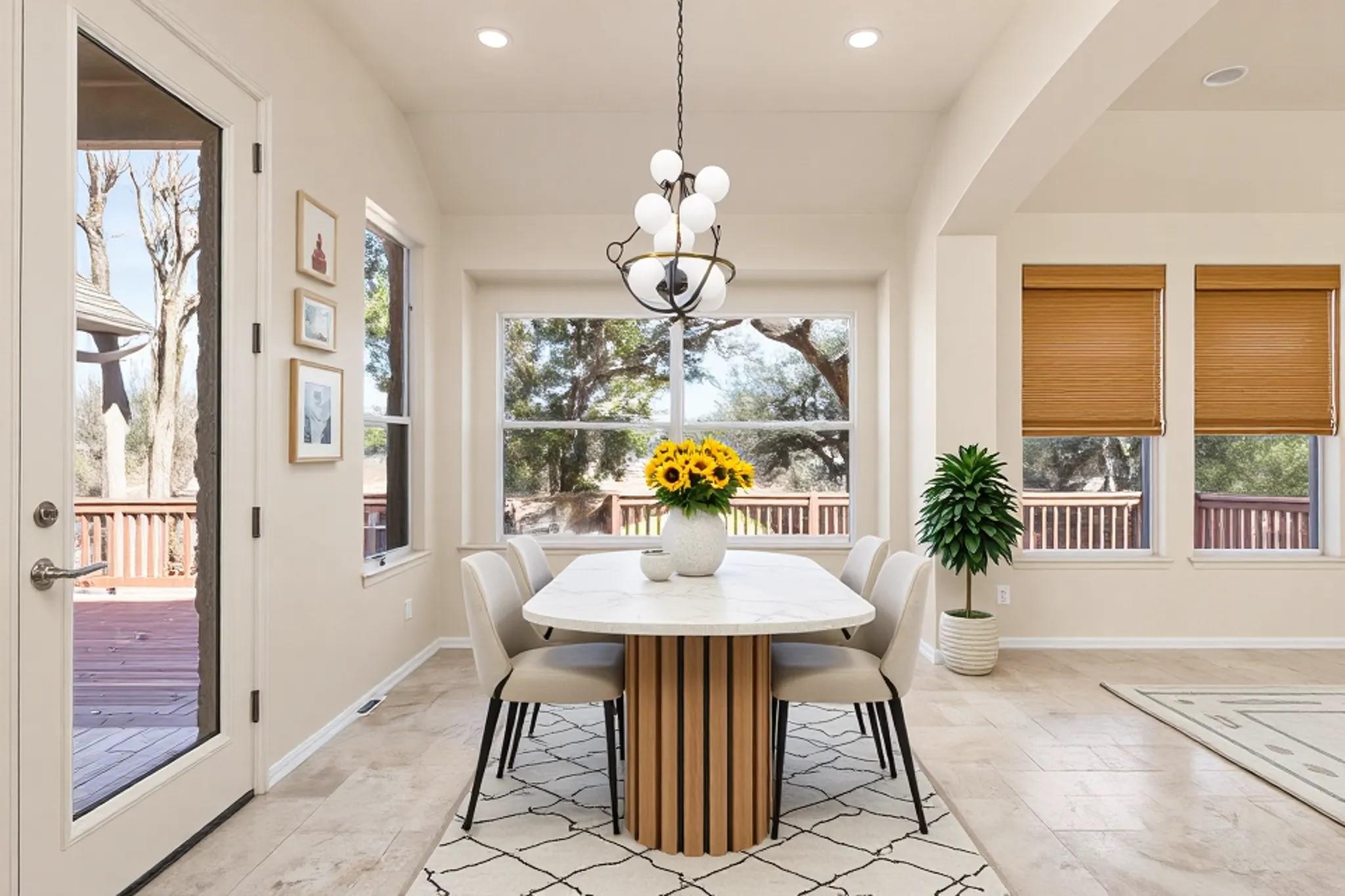 240 Bolton Dr, Austin, TX 78737