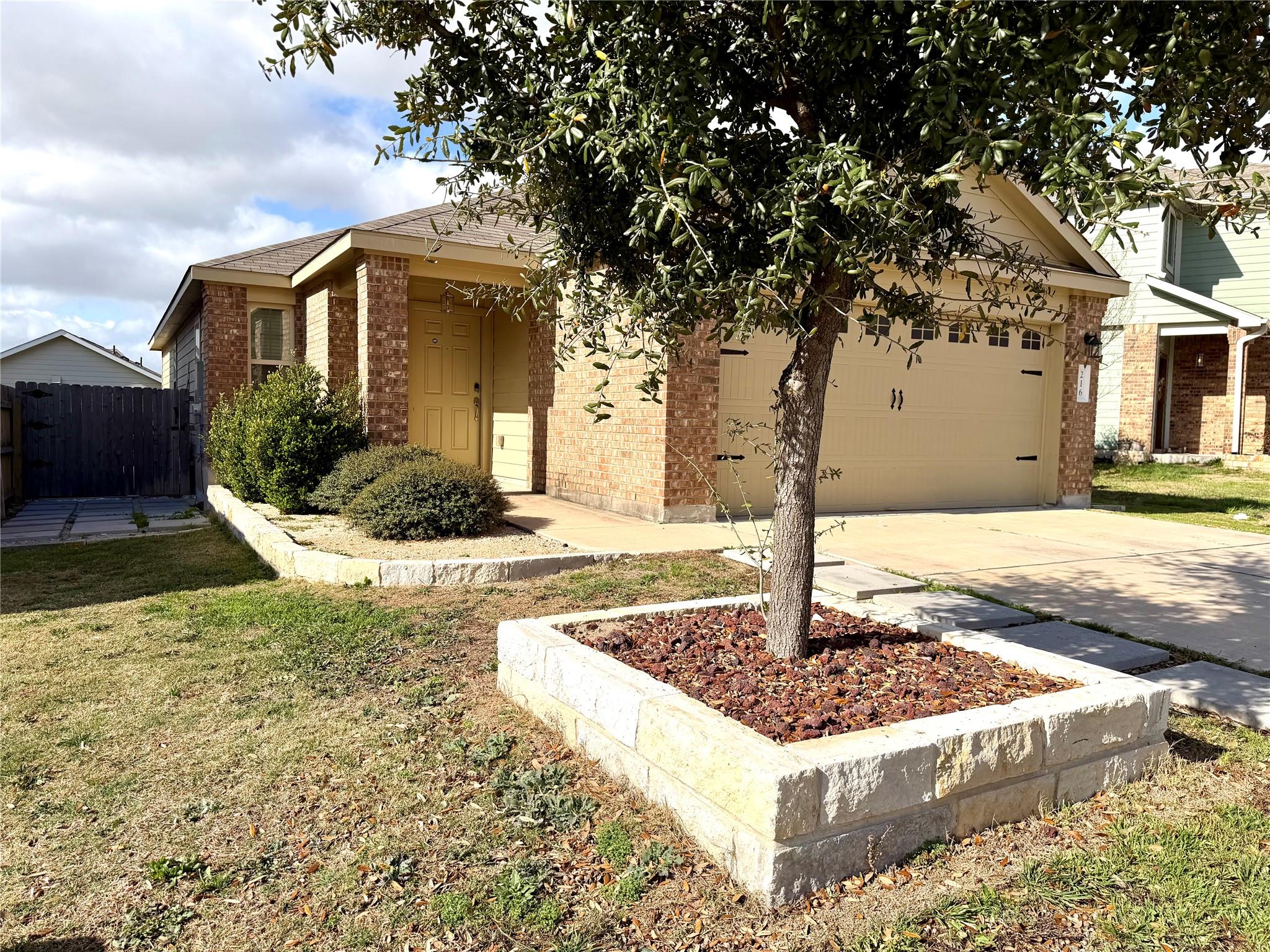 216 Star Pass, Jarrell, TX 76537