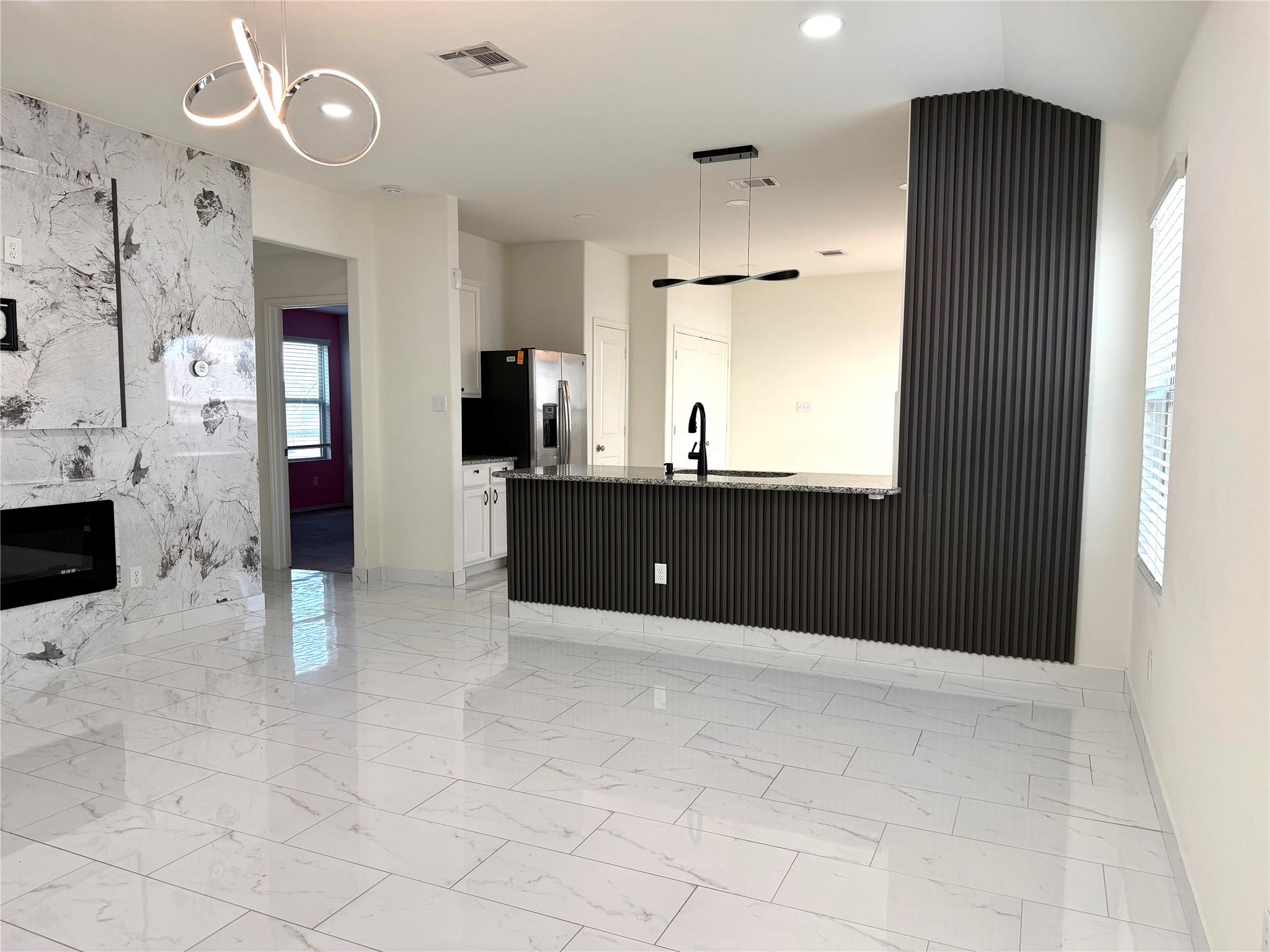 216 Star Pass, Jarrell, TX 76537