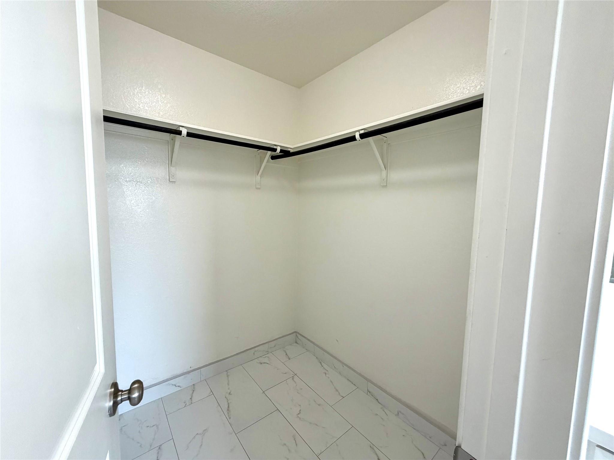 216 Star Pass, Jarrell, TX 76537