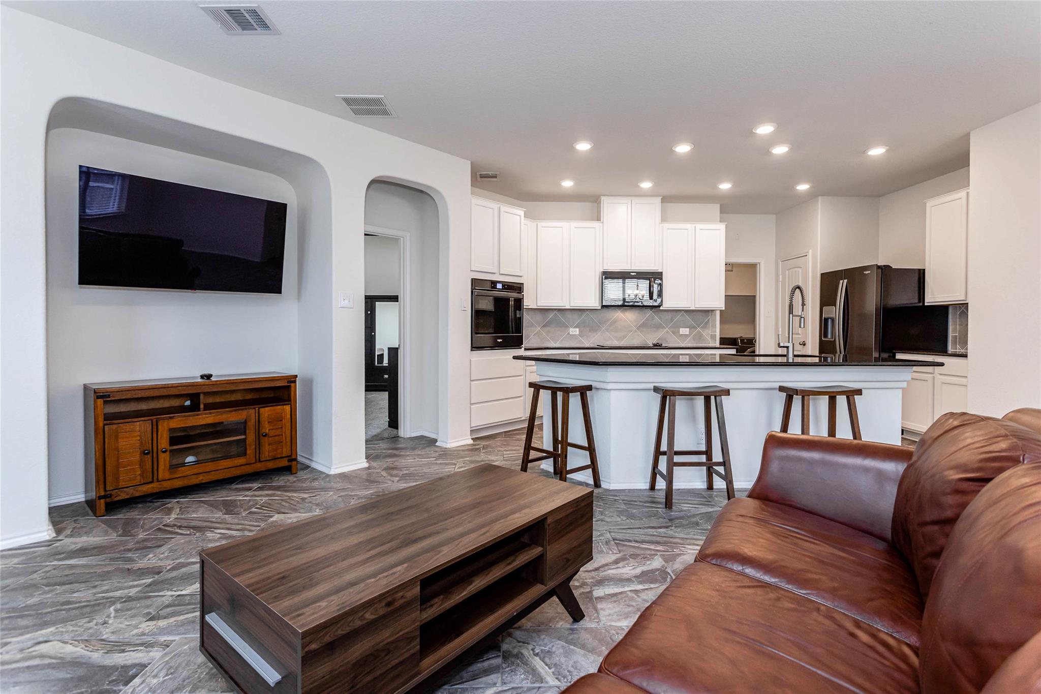 201 Tordesillas Dr, Georgetown, TX 78626