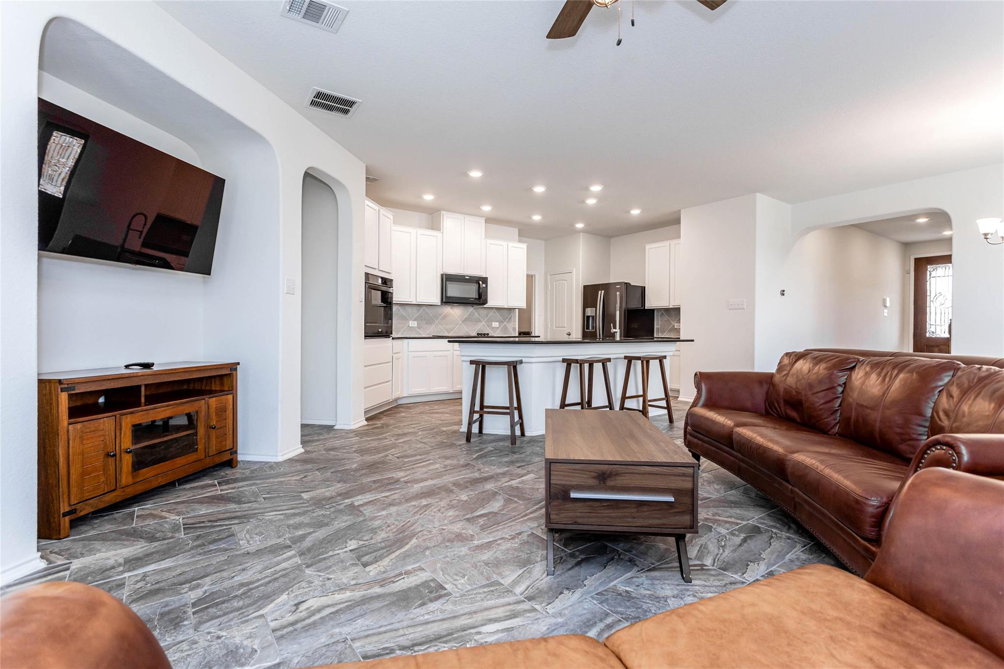 201 Tordesillas Dr, Georgetown, TX 78626