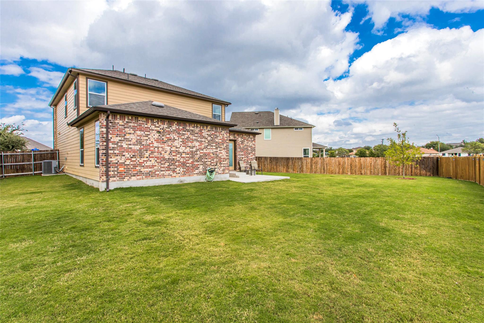 201 Tordesillas Dr, Georgetown, TX 78626