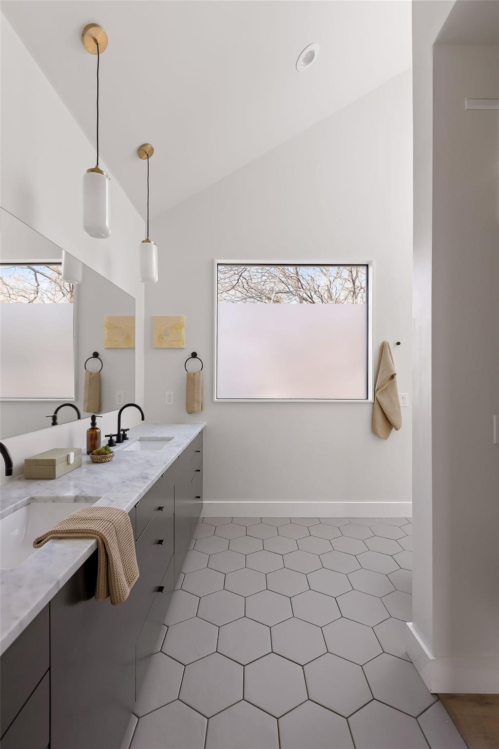 1803 Clifford Ave, Austin, TX 78702