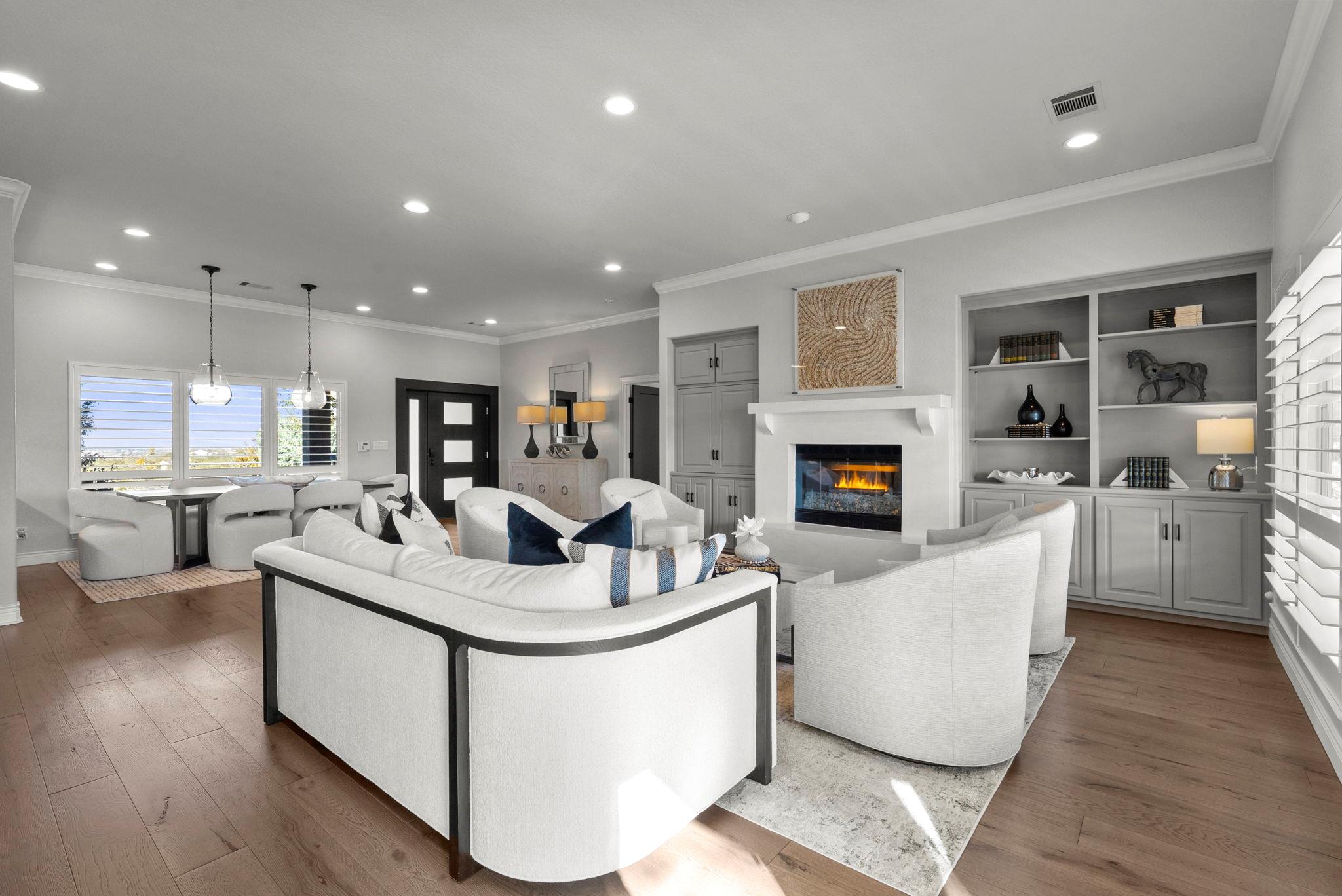 715 Mountain Leather, Horseshoe Bay, TX 78657