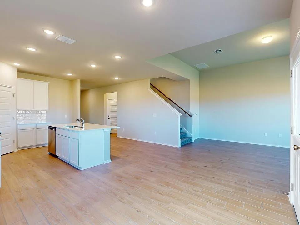 12112 Dillon Falls Dr, Austin, TX 78747