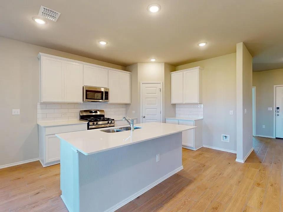 12112 Dillon Falls Dr, Austin, TX 78747