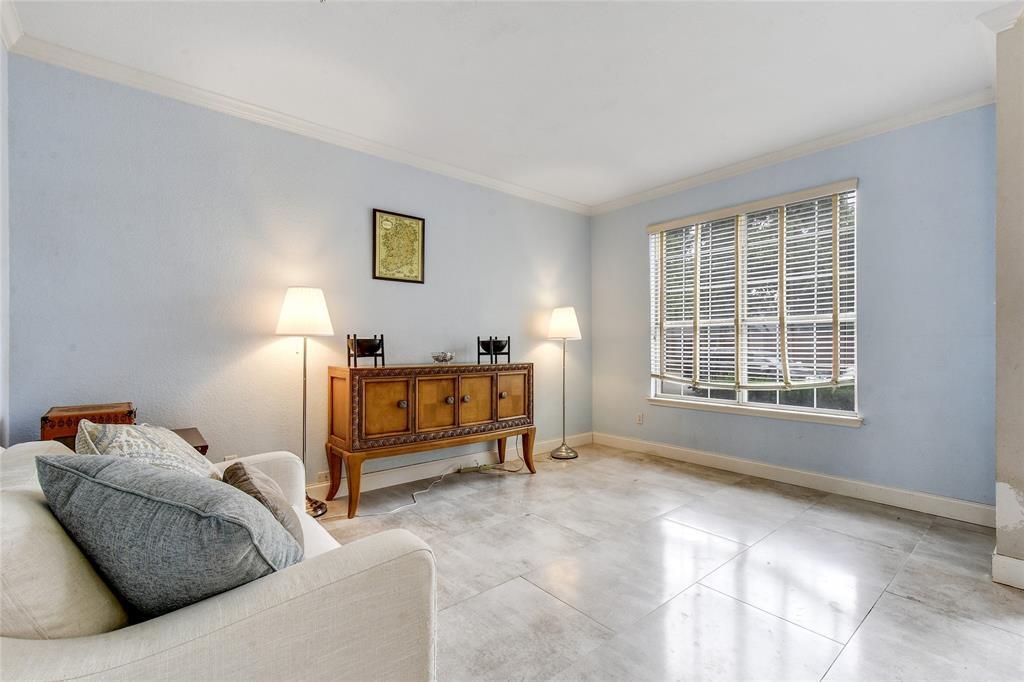 1909 Springwater Dr, Round Rock, TX 78681