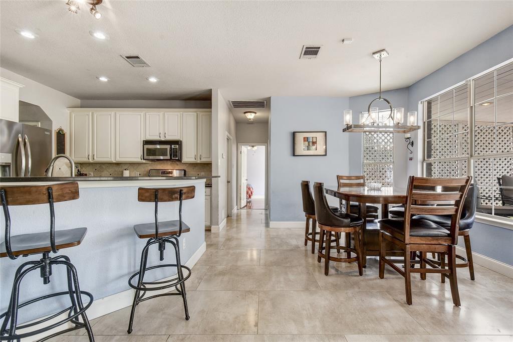 1909 Springwater Dr, Round Rock, TX 78681