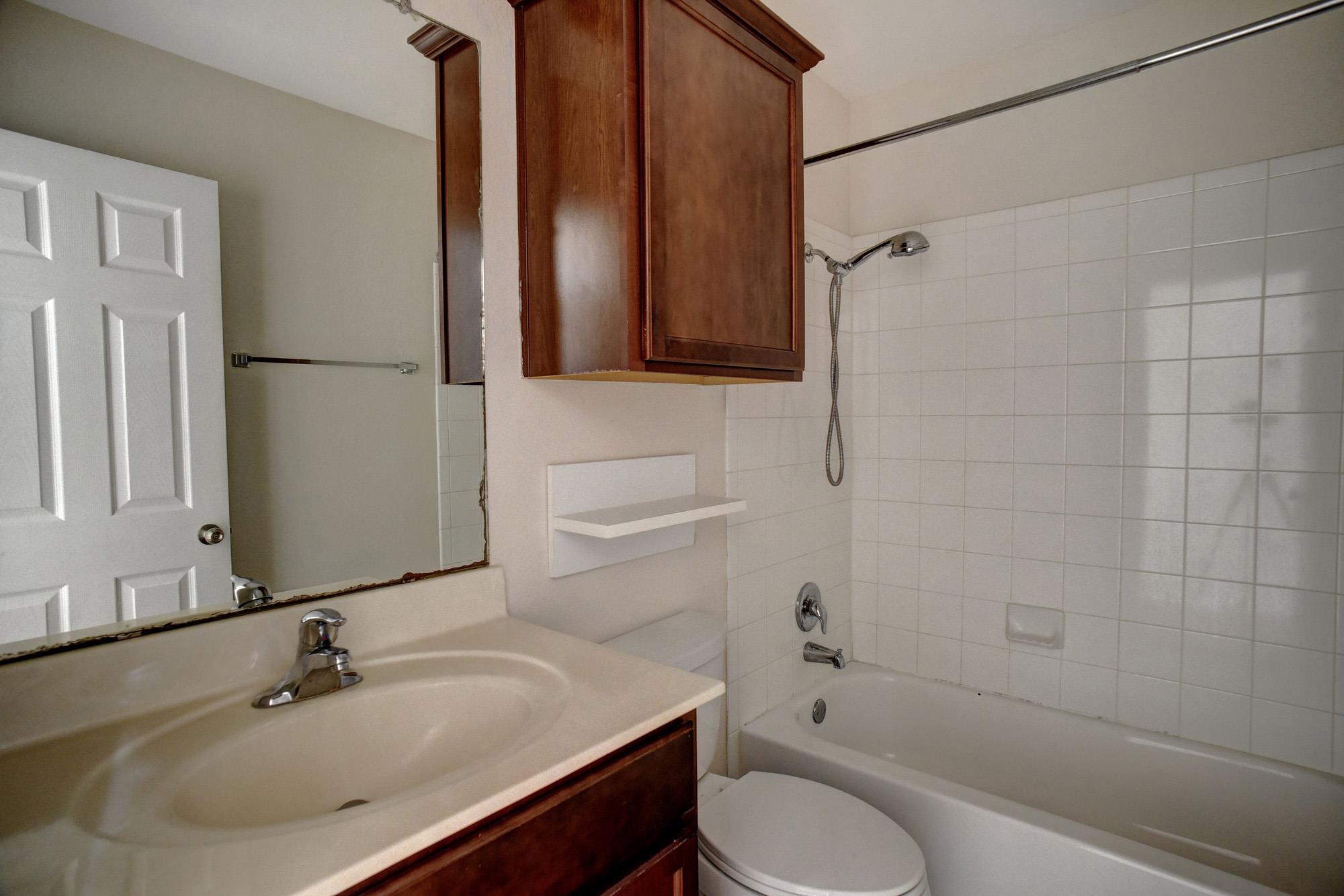 106 Double Barrel Ct, Bastrop, TX 78602