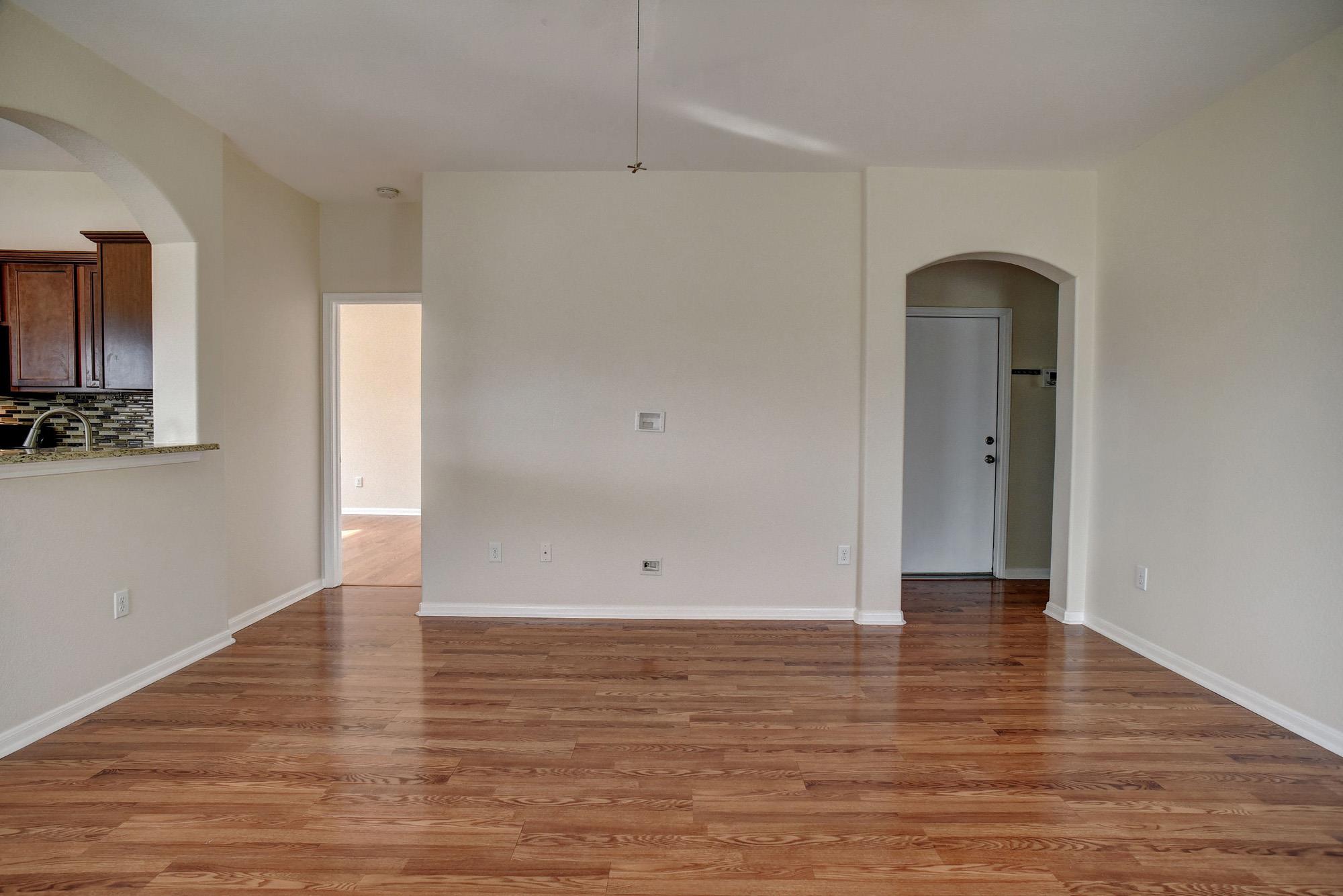 106 Double Barrel Ct, Bastrop, TX 78602