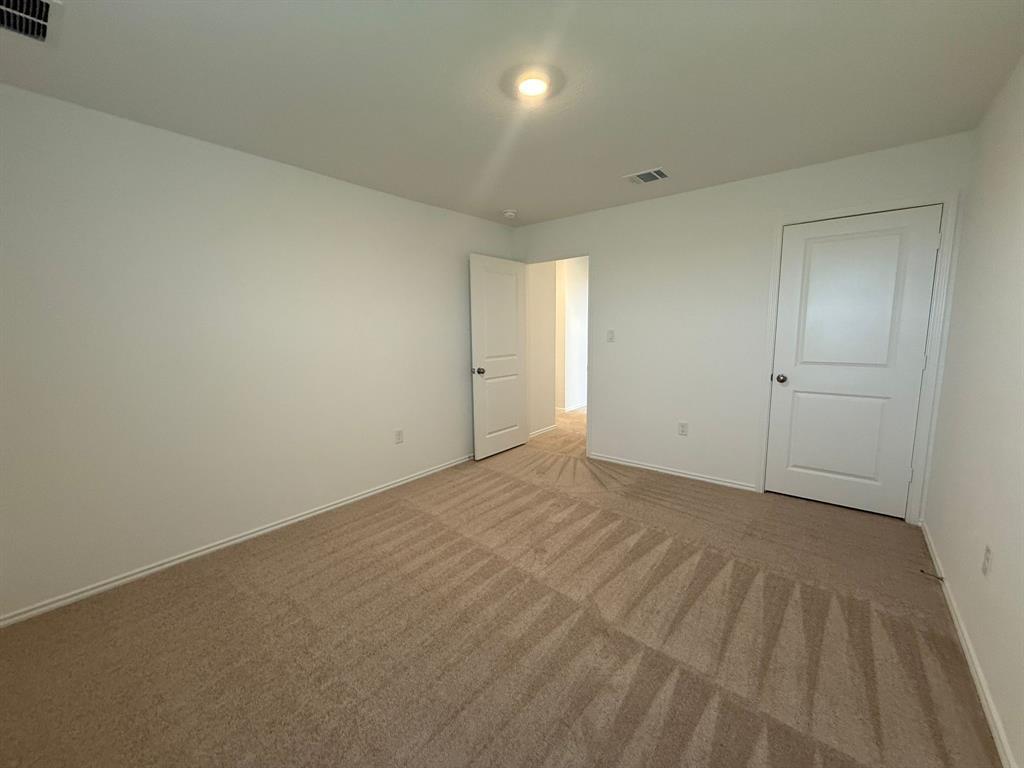 203 Herald Dr, Hutto, TX 78634