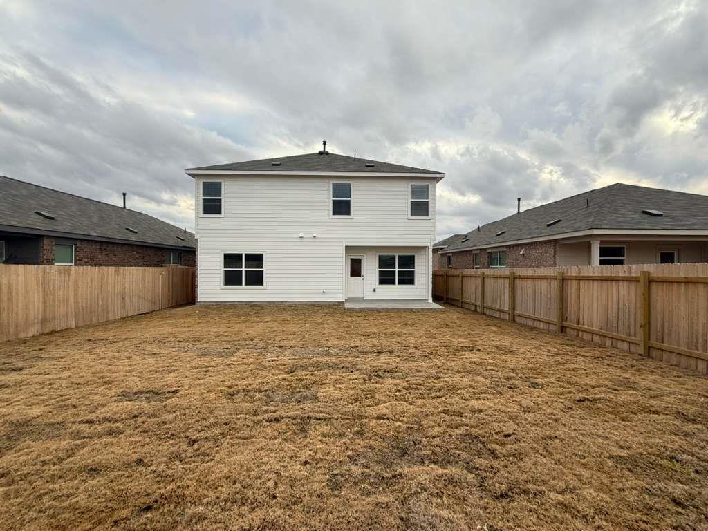 203 Herald Dr, Hutto, TX 78634