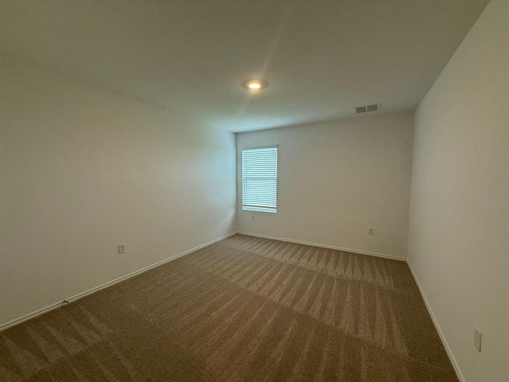 203 Herald Dr, Hutto, TX 78634