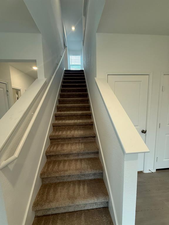 203 Herald Dr, Hutto, TX 78634