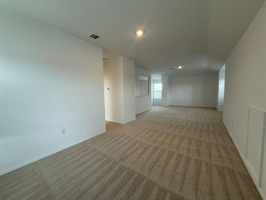 203 Herald Dr, Hutto, TX 78634