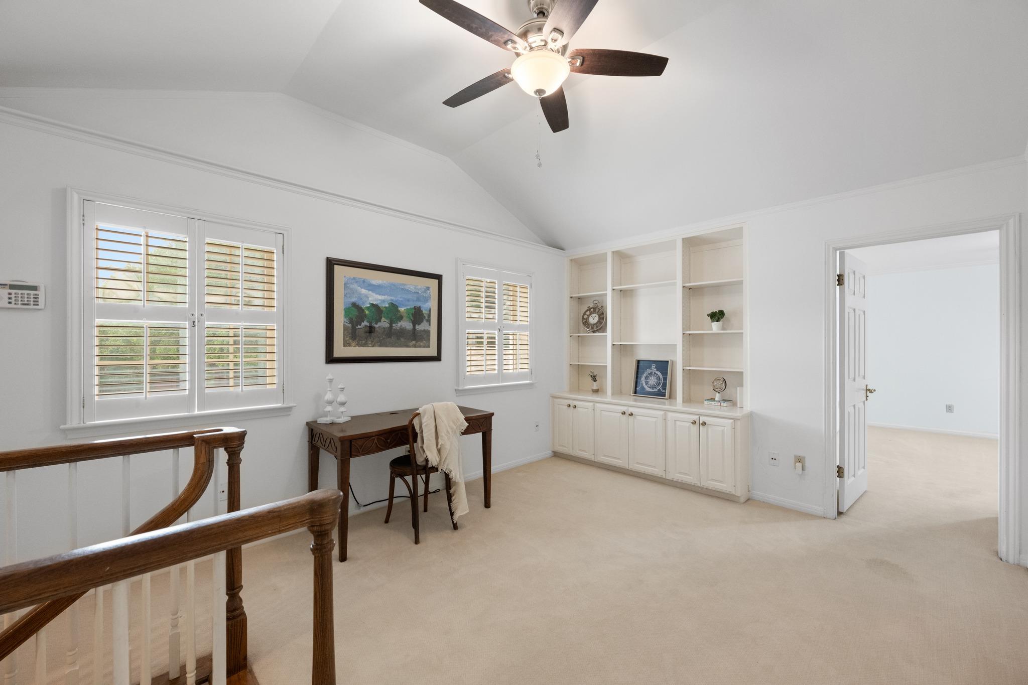 10401 Pinehurst Dr, Austin, TX 78747