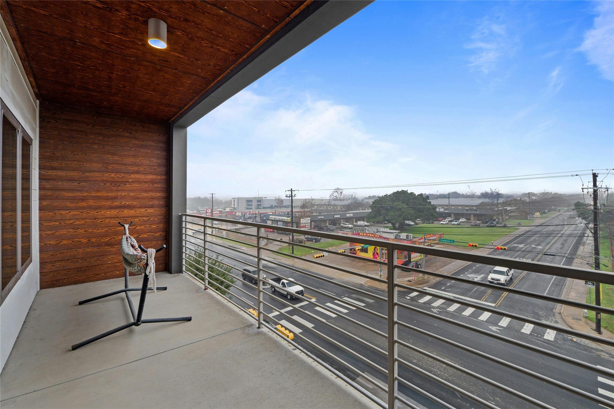 4361 S Congress Ave # 402, Austin, TX 78745