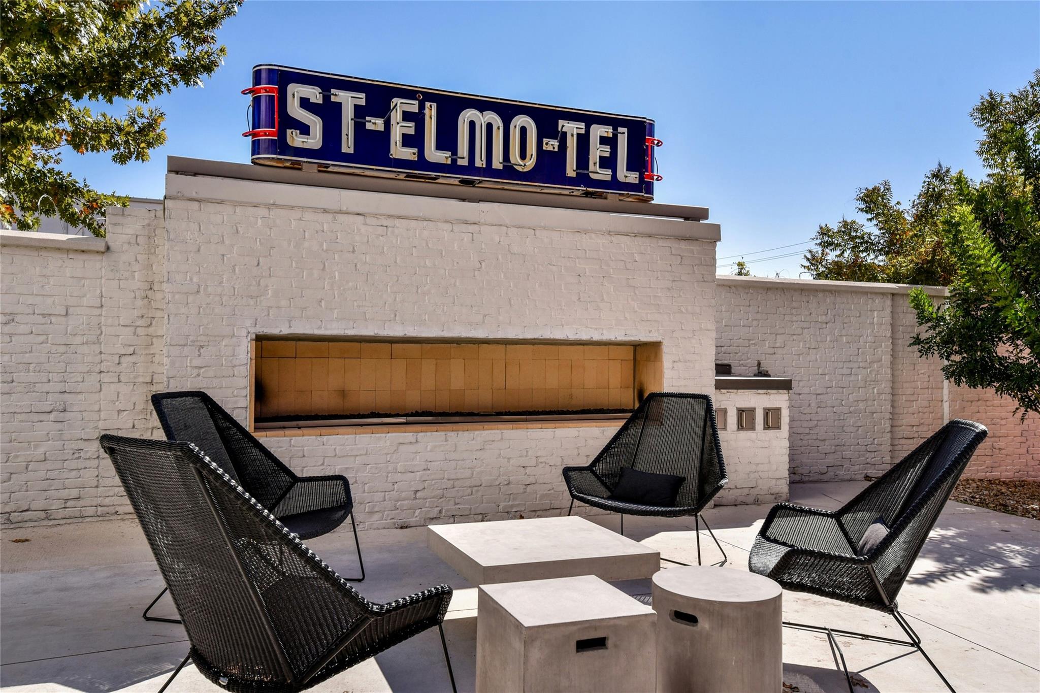 4361 S Congress Ave # 402, Austin, TX 78745