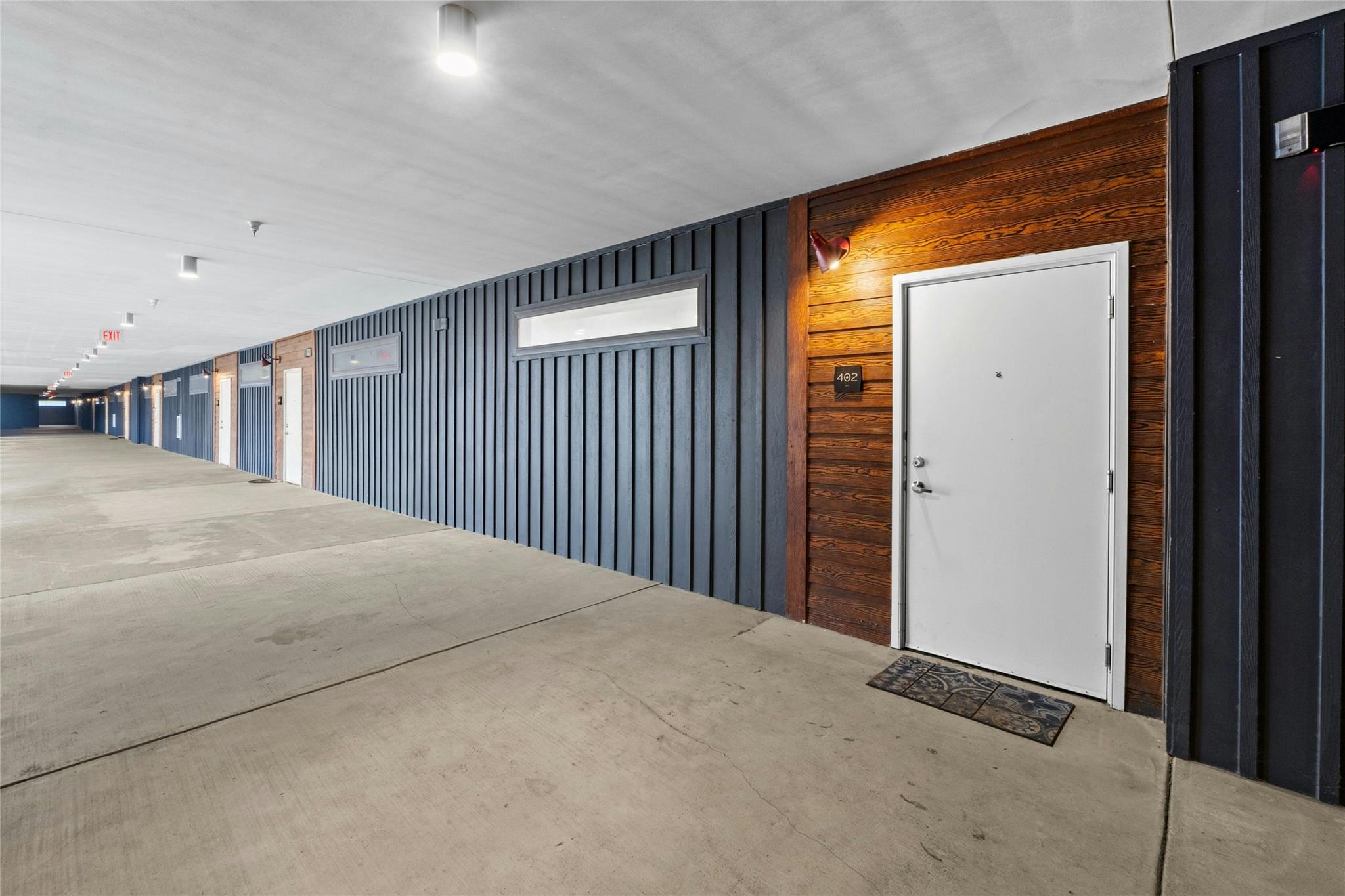 4361 S Congress Ave # 402, Austin, TX 78745