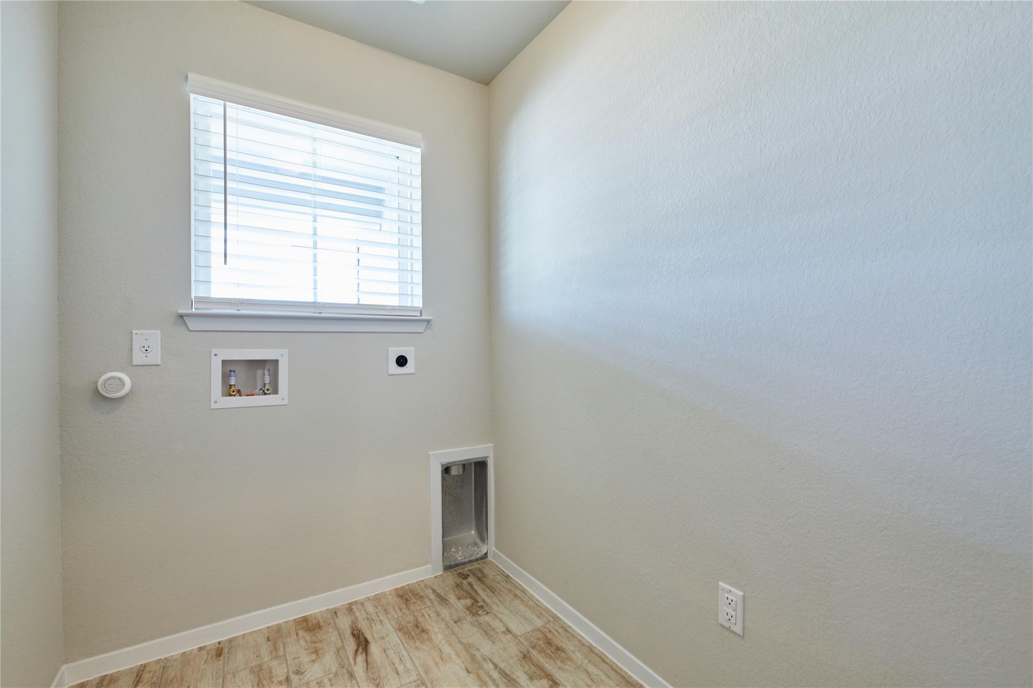 303 Trailside Ln, Bastrop, TX 78602