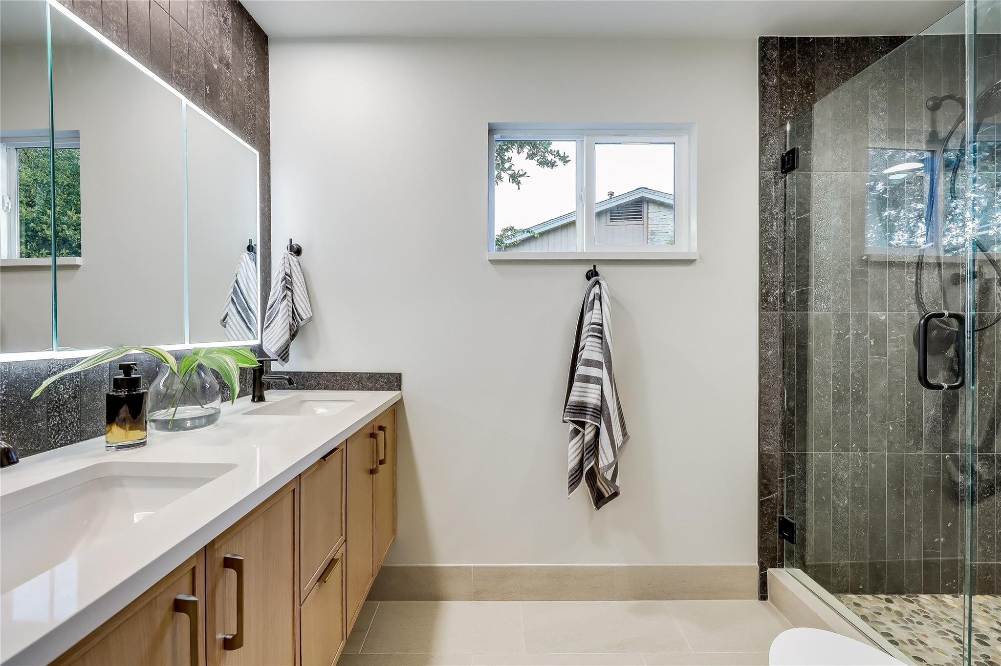 8312 Appalachian Dr, Austin, TX 78759