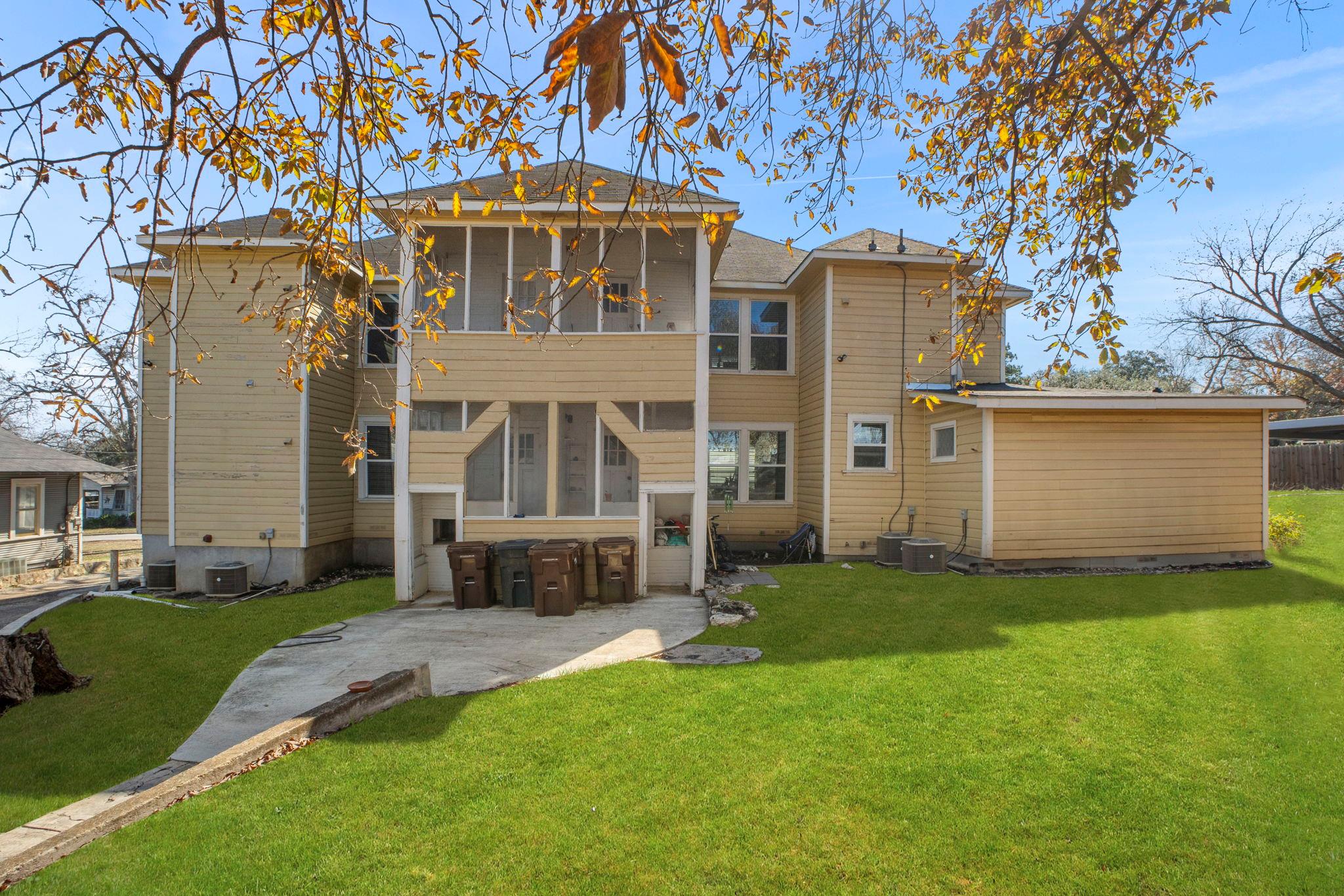 107 Willim St, San Antonio, TX 78209