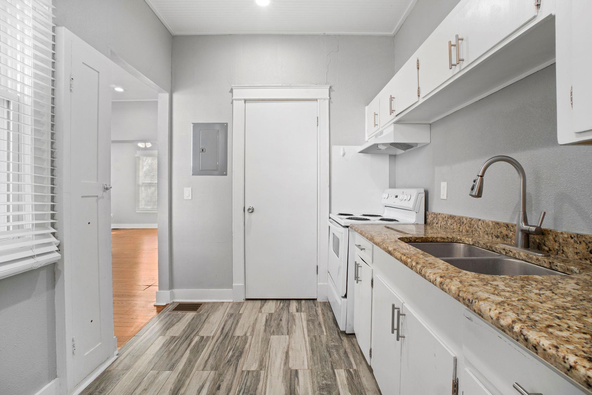 107 Willim St, San Antonio, TX 78209