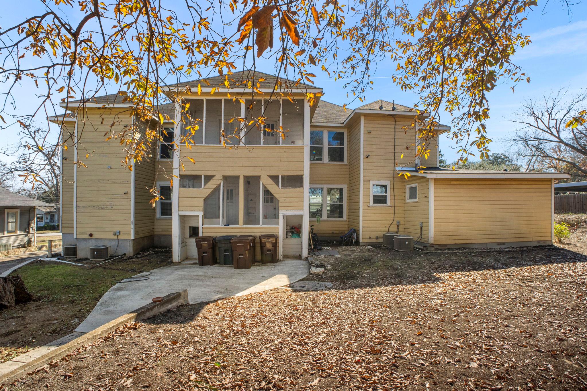 107 Willim St, San Antonio, TX 78209