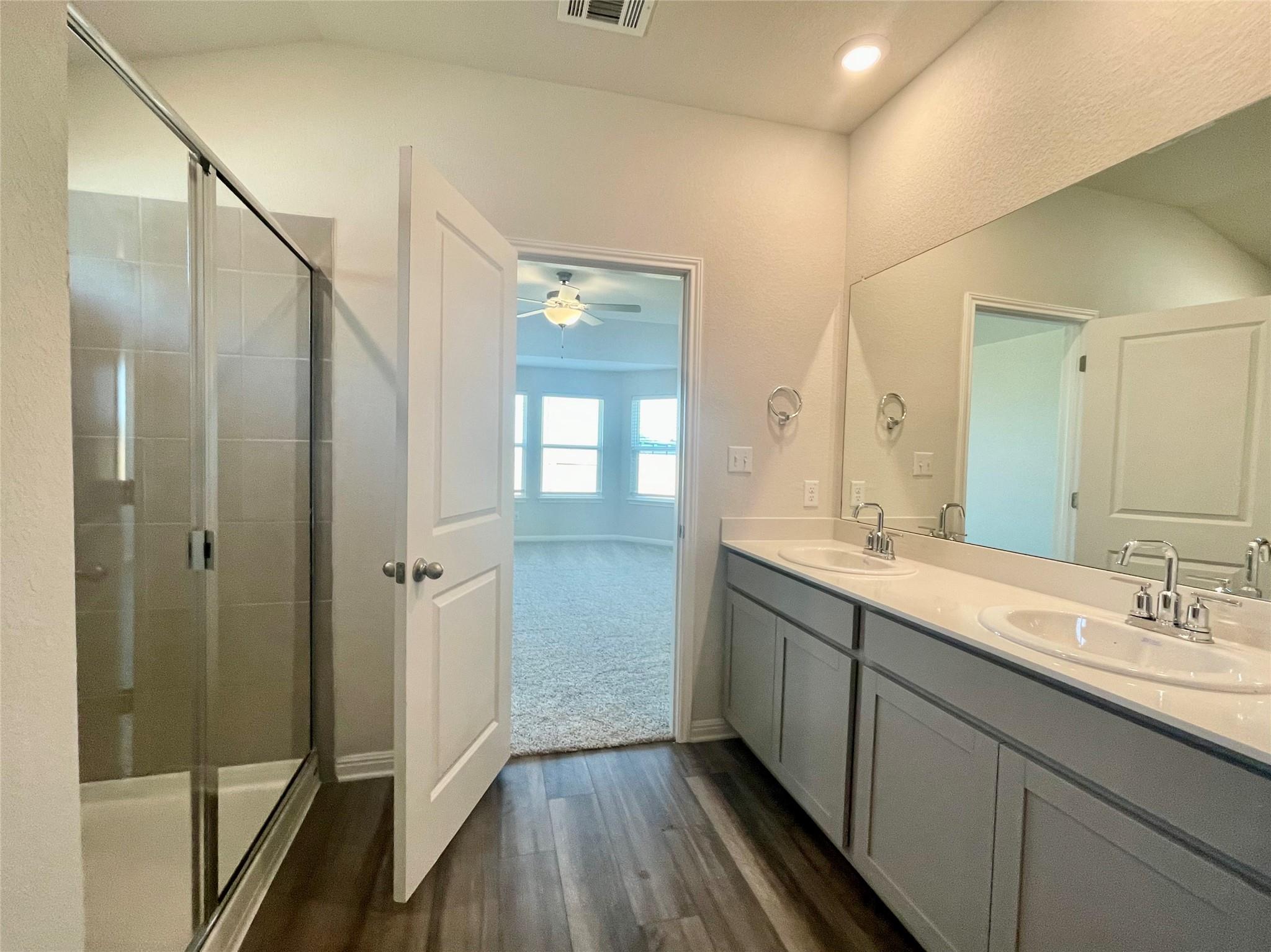 111 Ostracoda Ln, Hutto, TX 78634