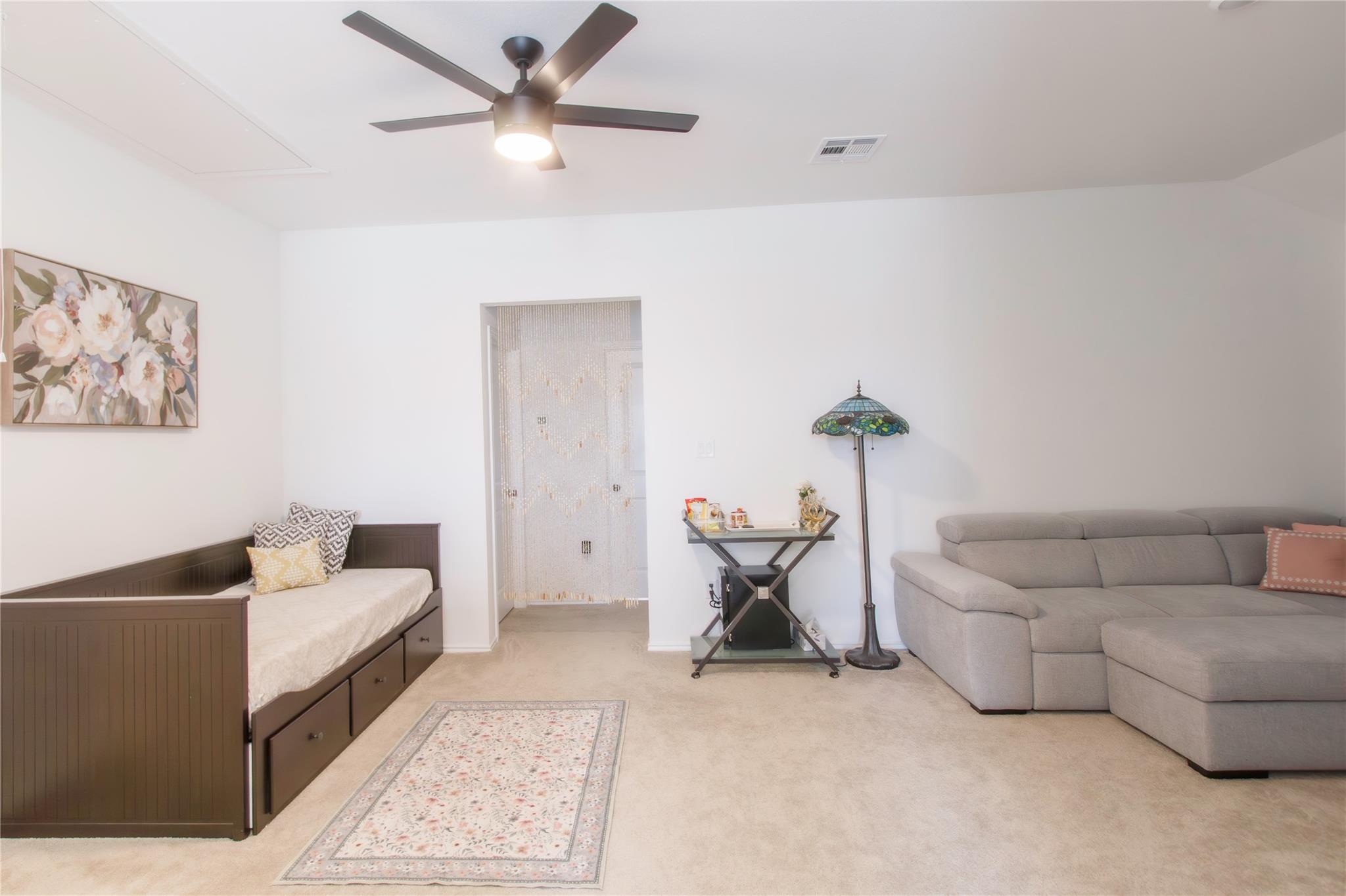 1404 E Aquilla Dr, Leander, TX 78641