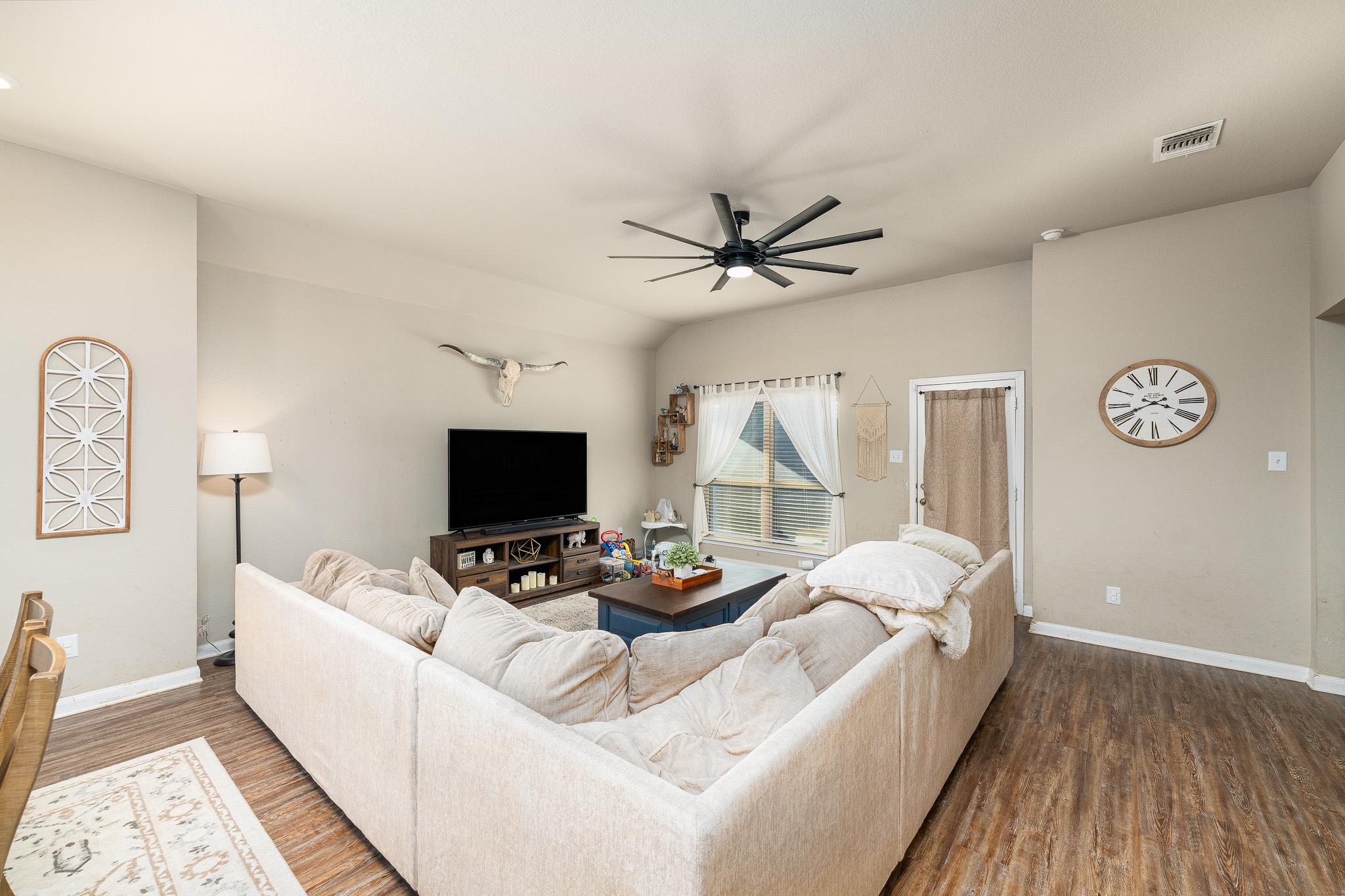 5905 Hercules Ave, Killeen, TX 76542