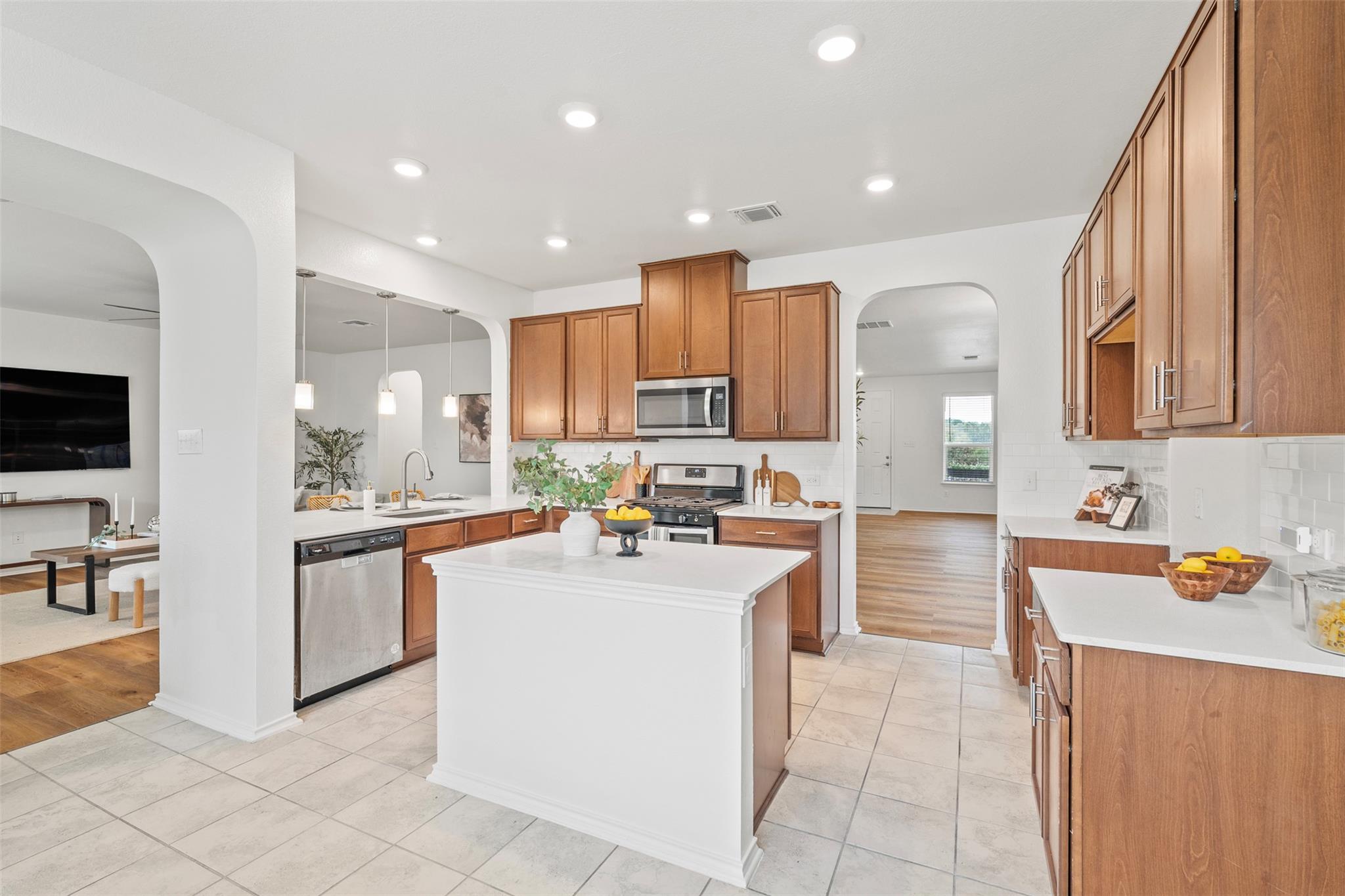 116 Kyndals Meadow Cv, Georgetown, TX 78628