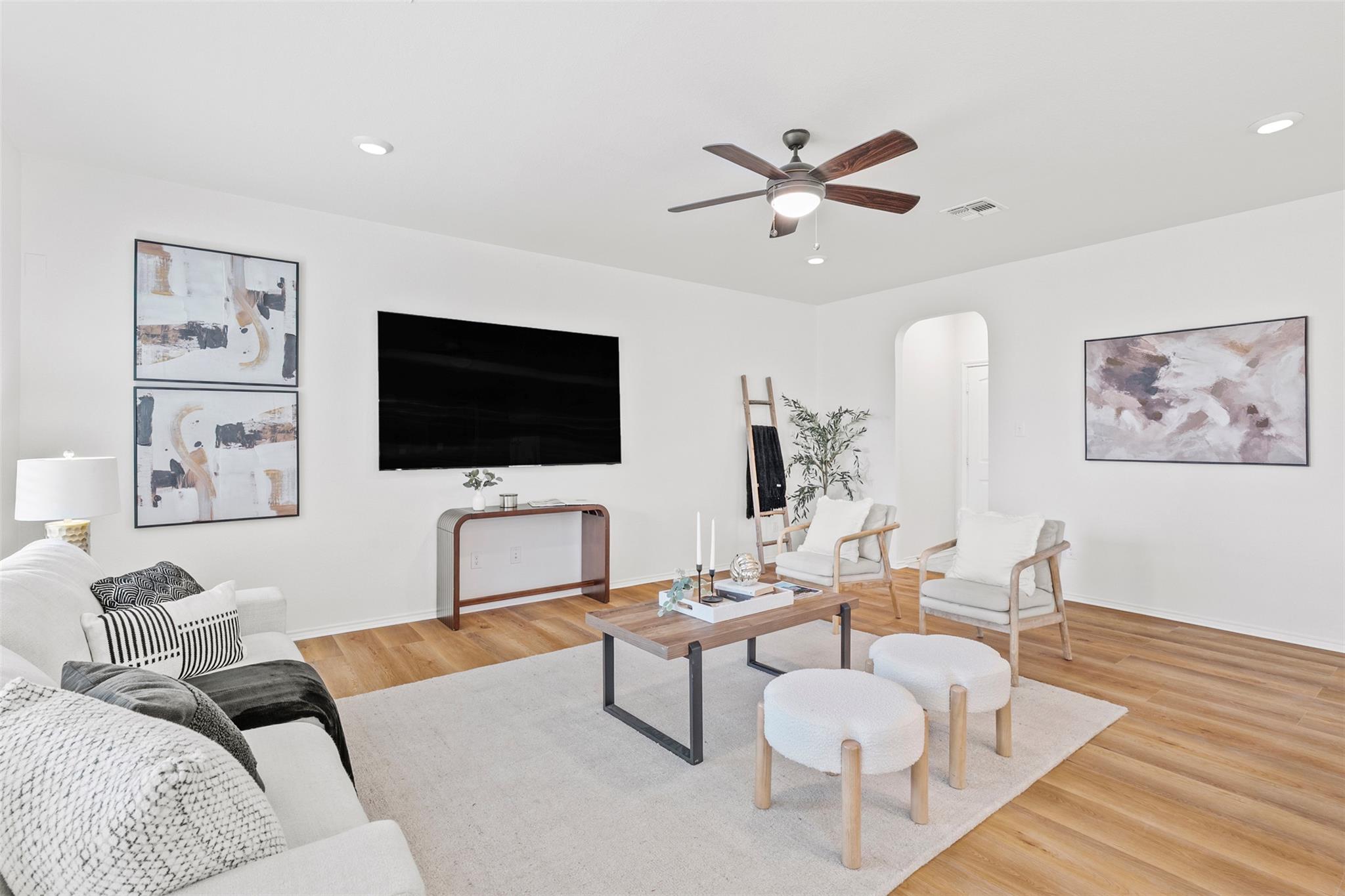 116 Kyndals Meadow Cv, Georgetown, TX 78628