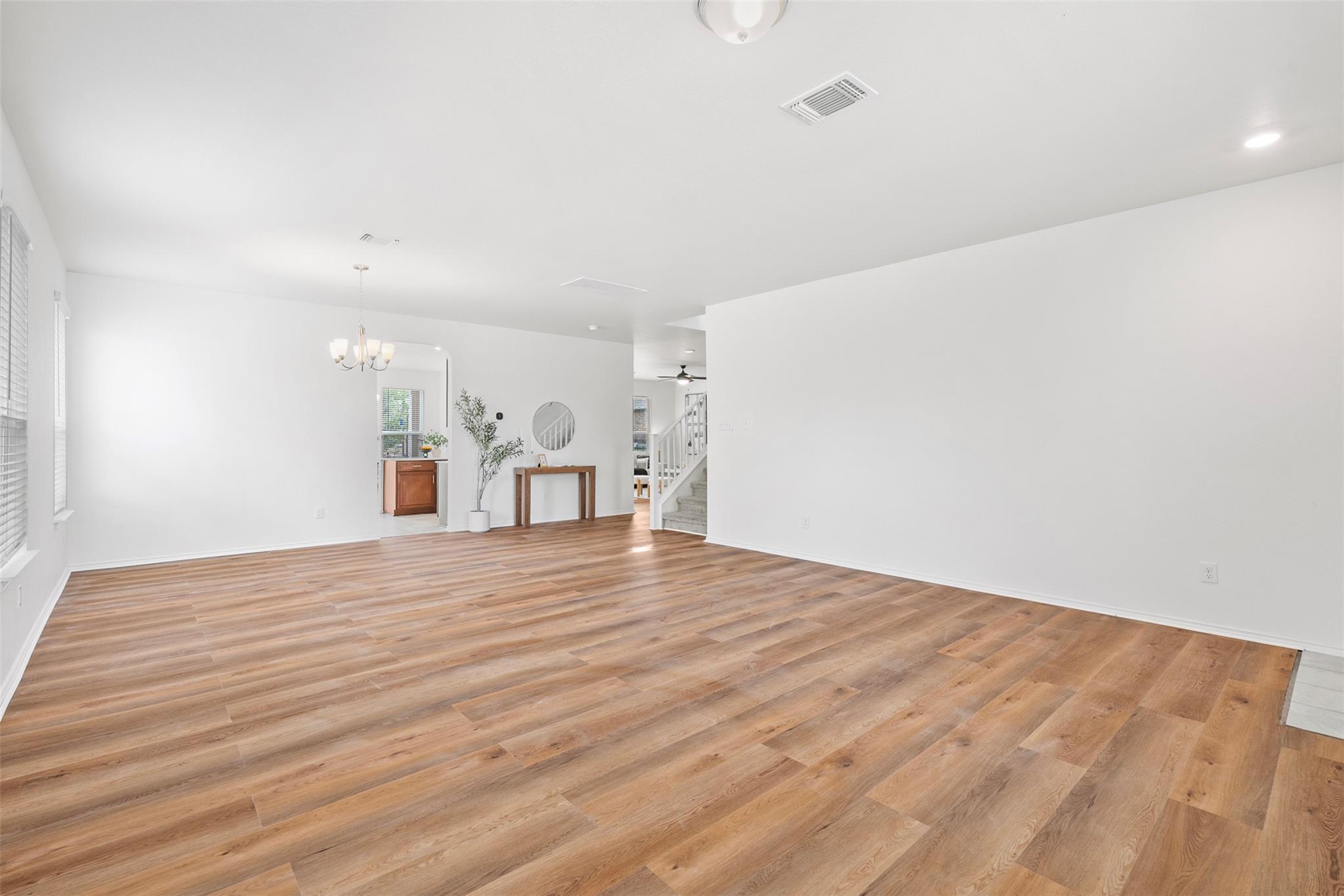 116 Kyndals Meadow Cv, Georgetown, TX 78628