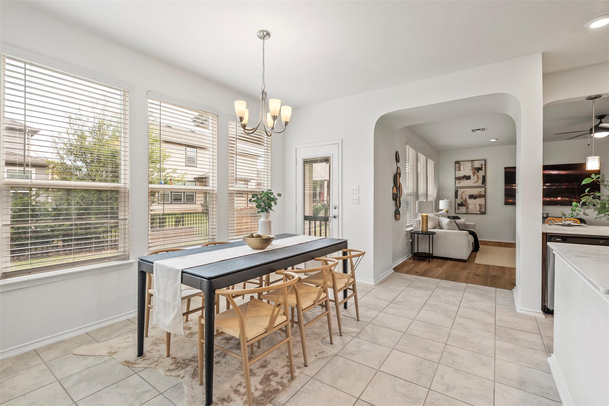 116 Kyndals Meadow Cv, Georgetown, TX 78628