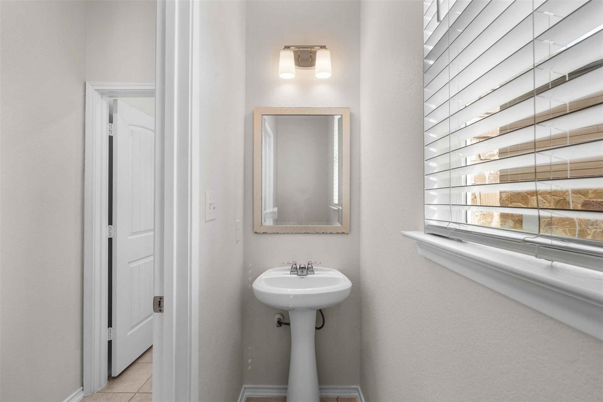 116 Kyndals Meadow Cv, Georgetown, TX 78628