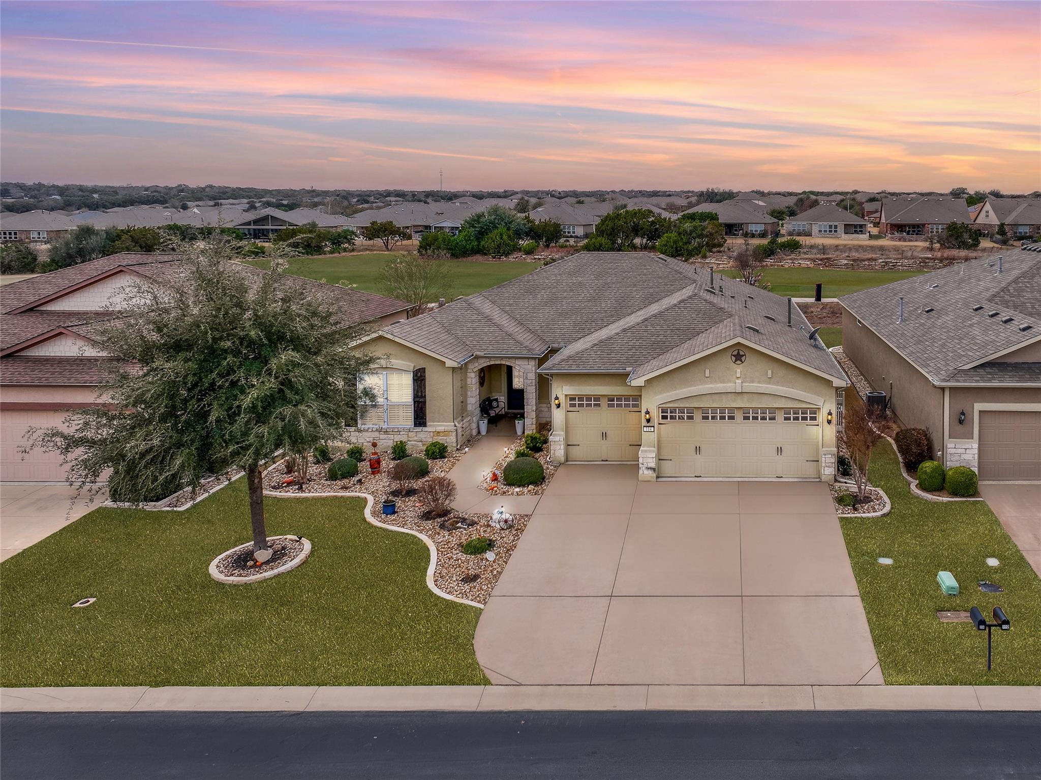 114 Davis Mountain Cir, Georgetown, TX 78633
