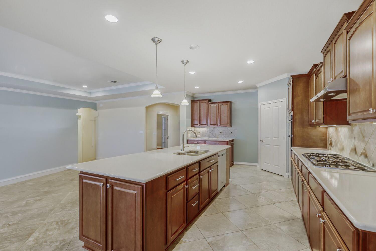 114 Davis Mountain Cir, Georgetown, TX 78633