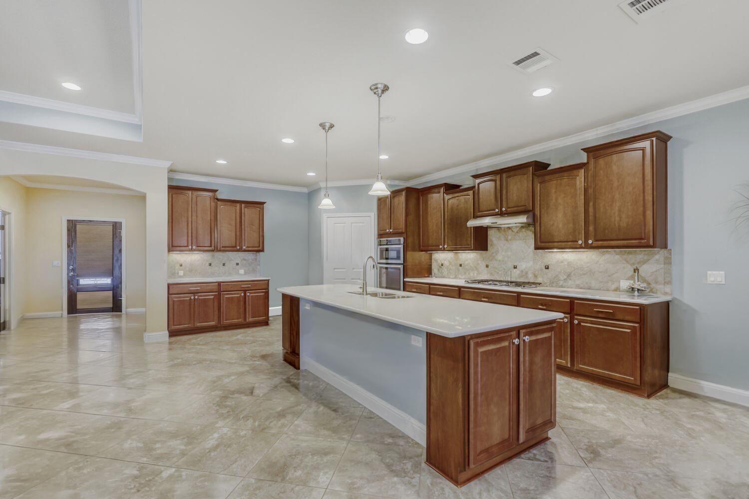 114 Davis Mountain Cir, Georgetown, TX 78633