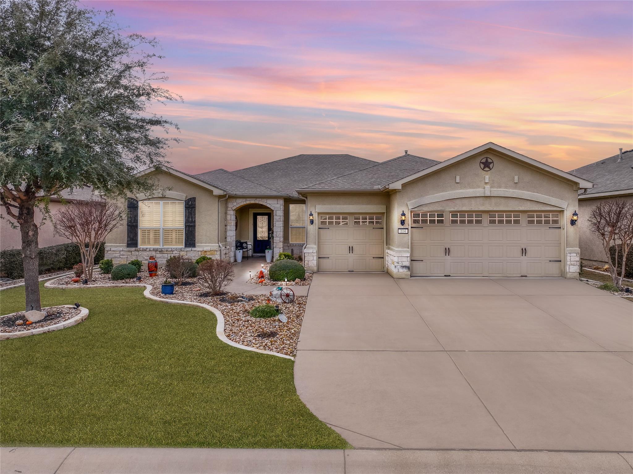 114 Davis Mountain Cir, Georgetown, TX 78633