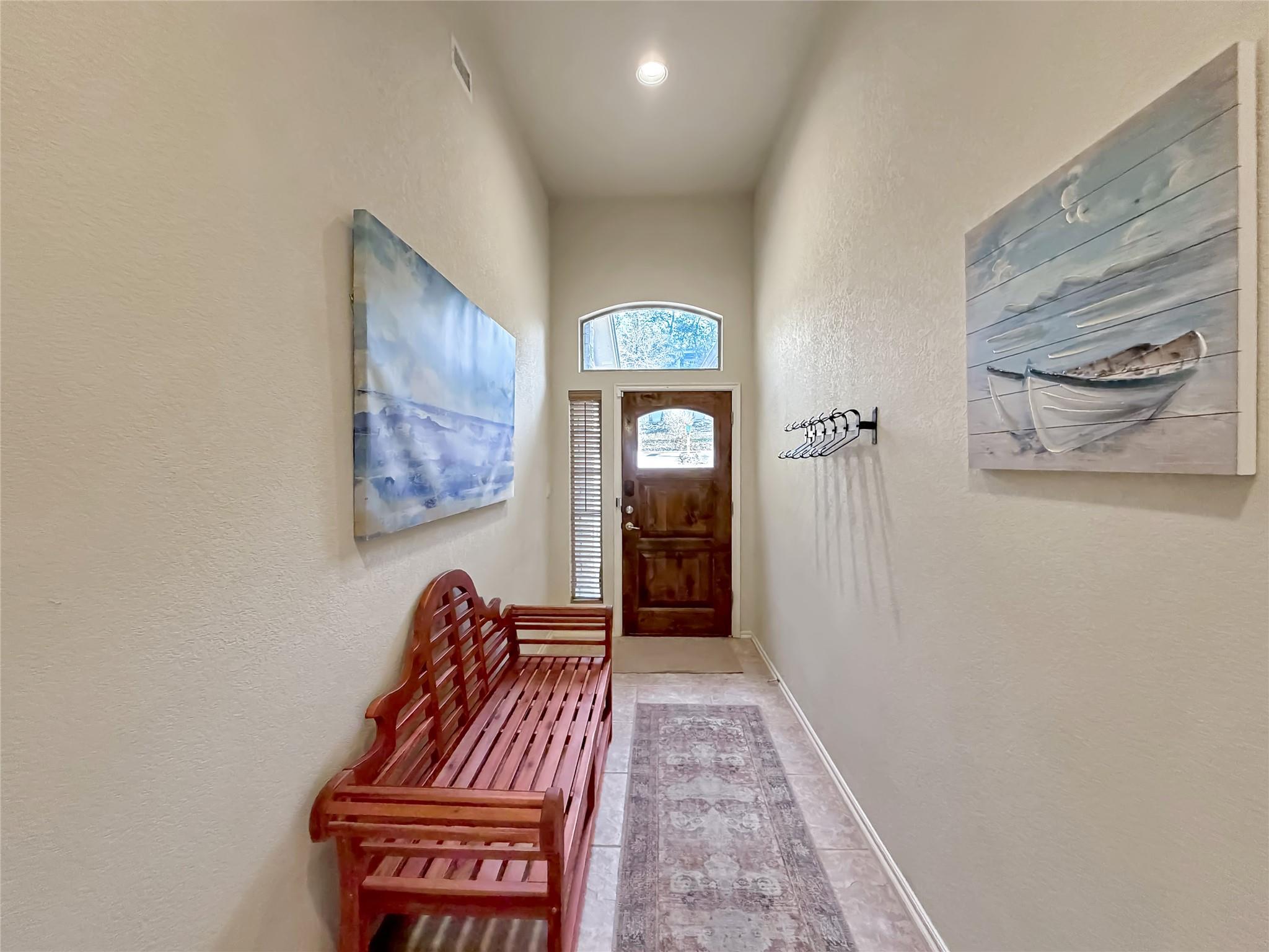 952 Parkview Dr, Canyon Lake, TX 78133