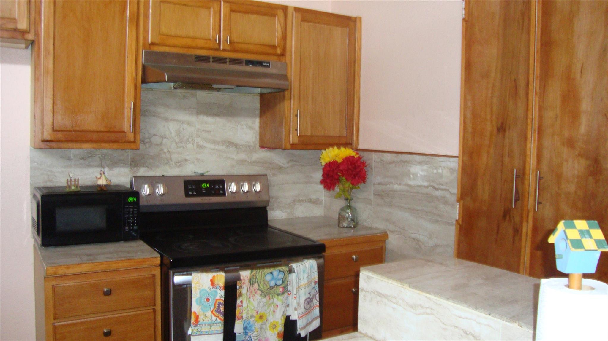 5804 Circulo Dr # 2A, Lago Vista, TX 78645